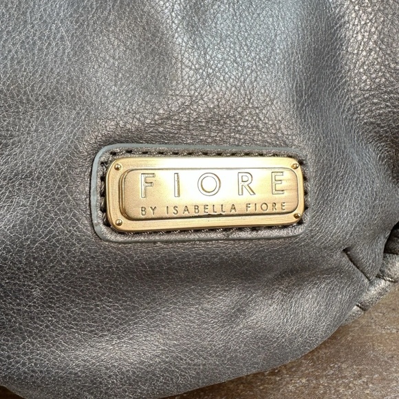 Isabella Fiore Grey LORI Leather Top Lock bag - Picture 2 of 16